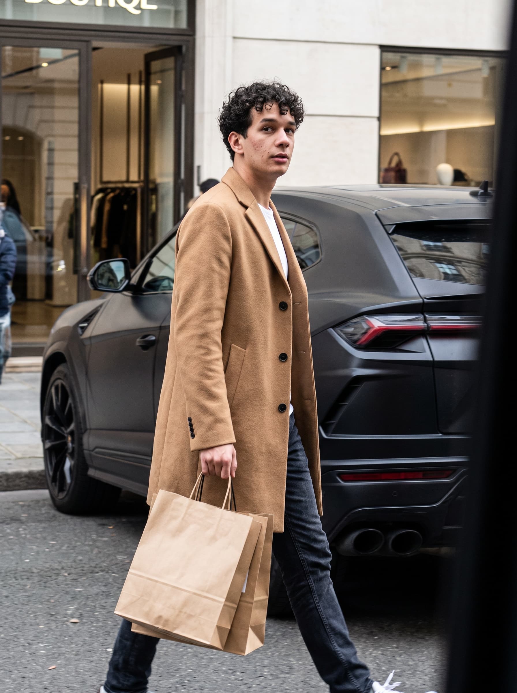 Urus Errands